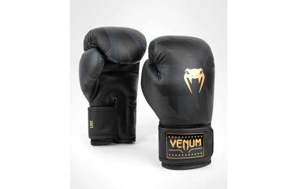 Перчатки Venum Razor Boxing 04689-126-12oz черный\золотой 600_380