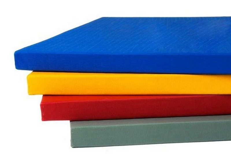 Татами Верх JUDO EURO 650 гр/м2 низ Antislip Vinitol 635 гр/м2 «вафля» 50мм 1*1м 800_539