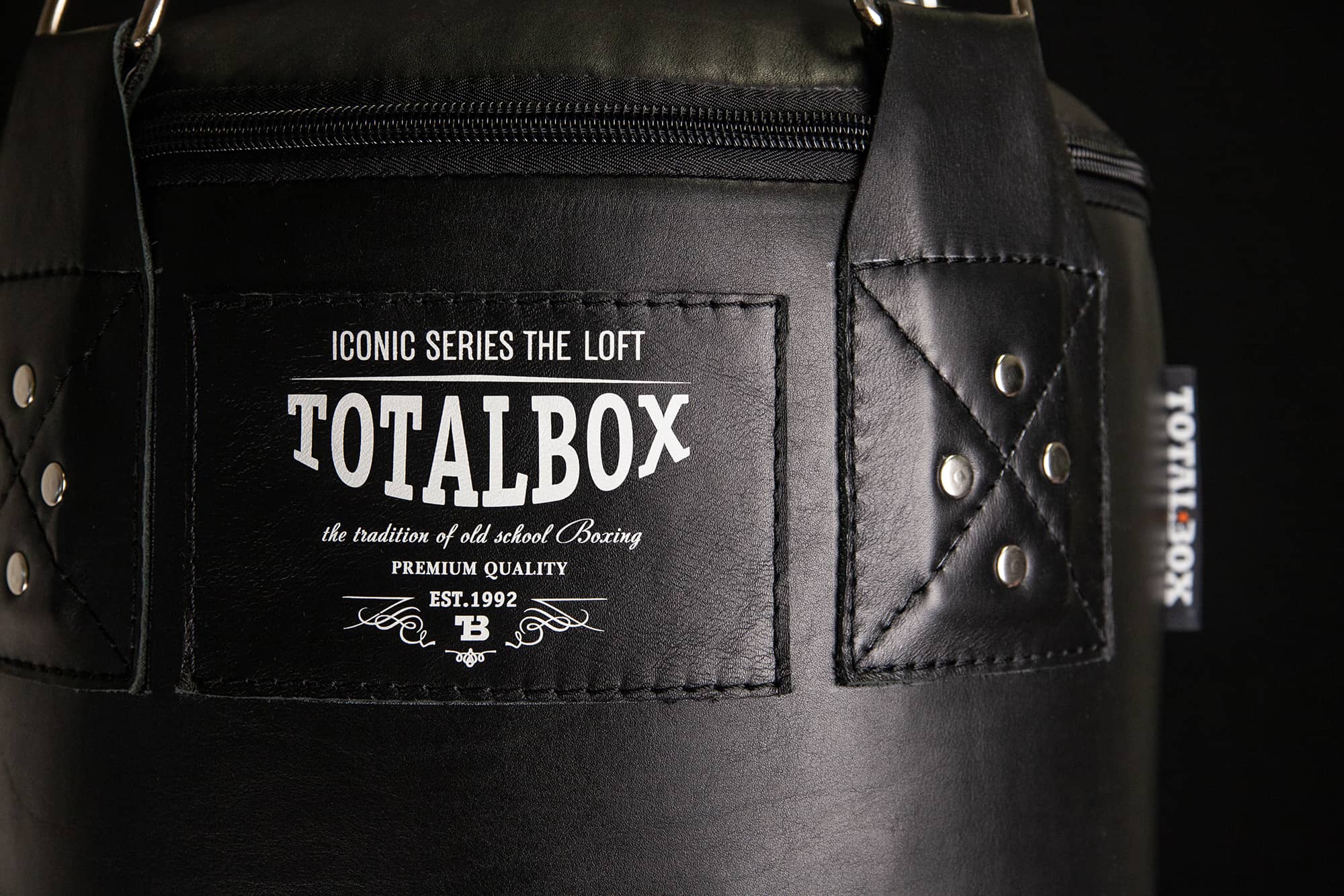 Мешок кожаный набивной боксерский LOFT 55 кг Totalbox СМК ЛФ 35х120-55 черный, коричневый 2000_1334