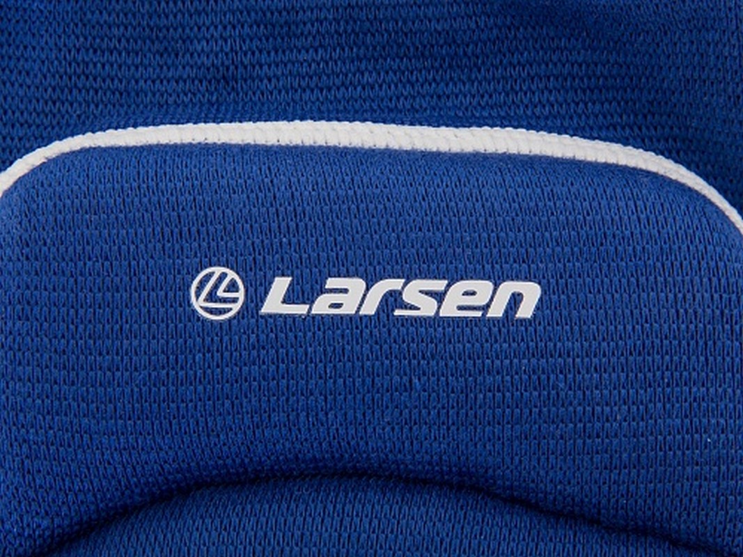 Защита колена Larsen 6753 синий 1067_800